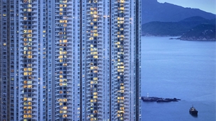 【后期强】日落时分的香港 附上淡蓝色的密集都市